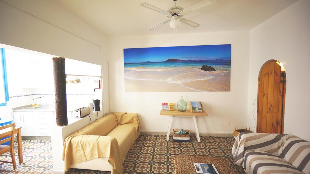Sol Y Mar Surf Camp Hostel Коралео Екстериор снимка